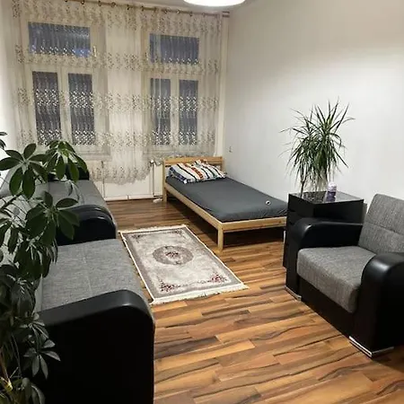 2 In Ruhiger Lage Leipzig