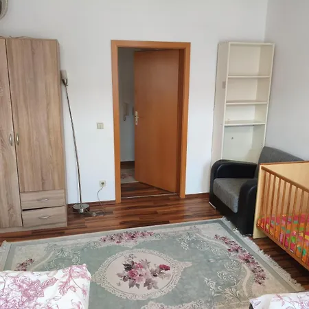 Lägenhet 2 In Ruhiger Lage
