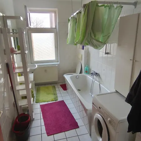 2 In Ruhiger Lage Apartament