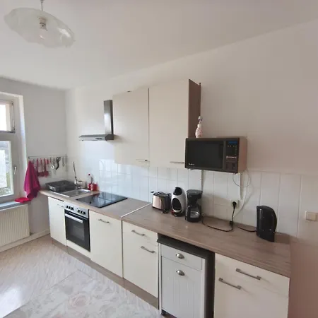 2 In Ruhiger Lage Apartament