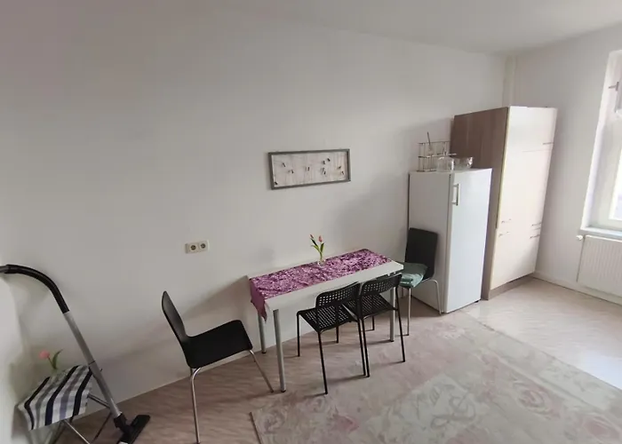 2 In Ruhiger Lage Apartament